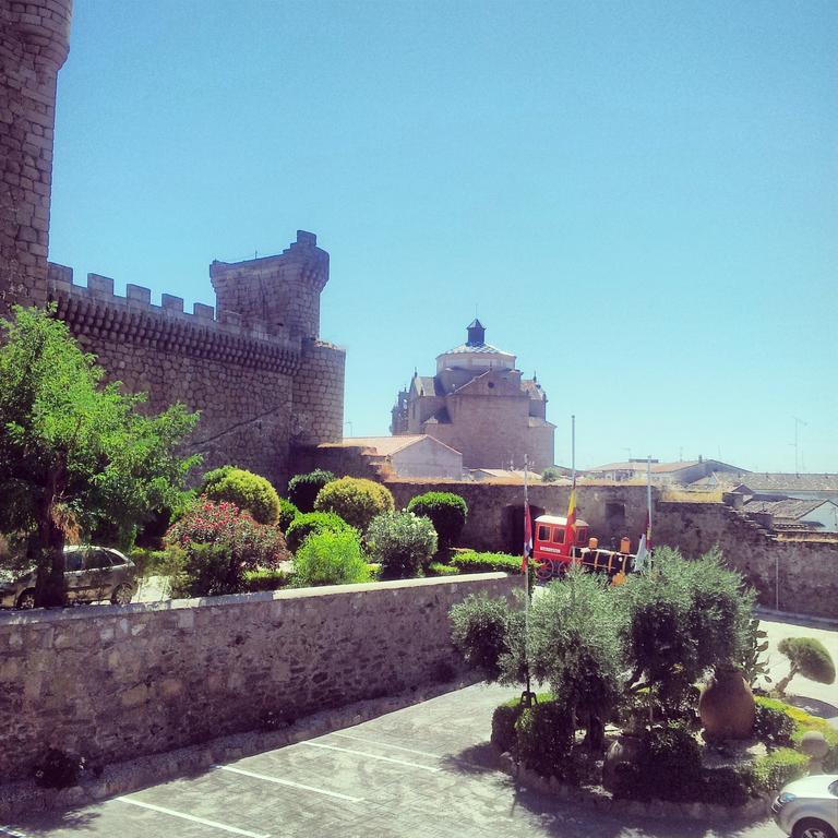 Parador De Oropesa Exterior photo